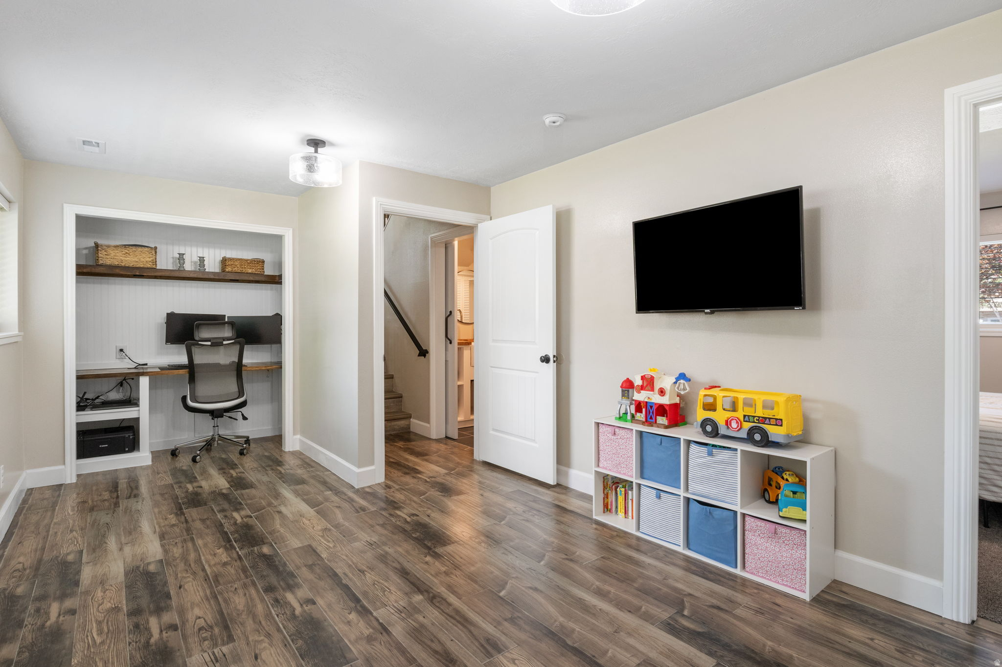 GREEN MEADOWS - Residential