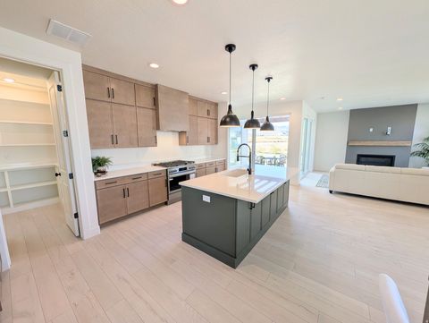 Tiny photo for 6824 W SOUTH JORDAN PKWY S #469, South Jordan, UT 84009 (MLS # 2127301)