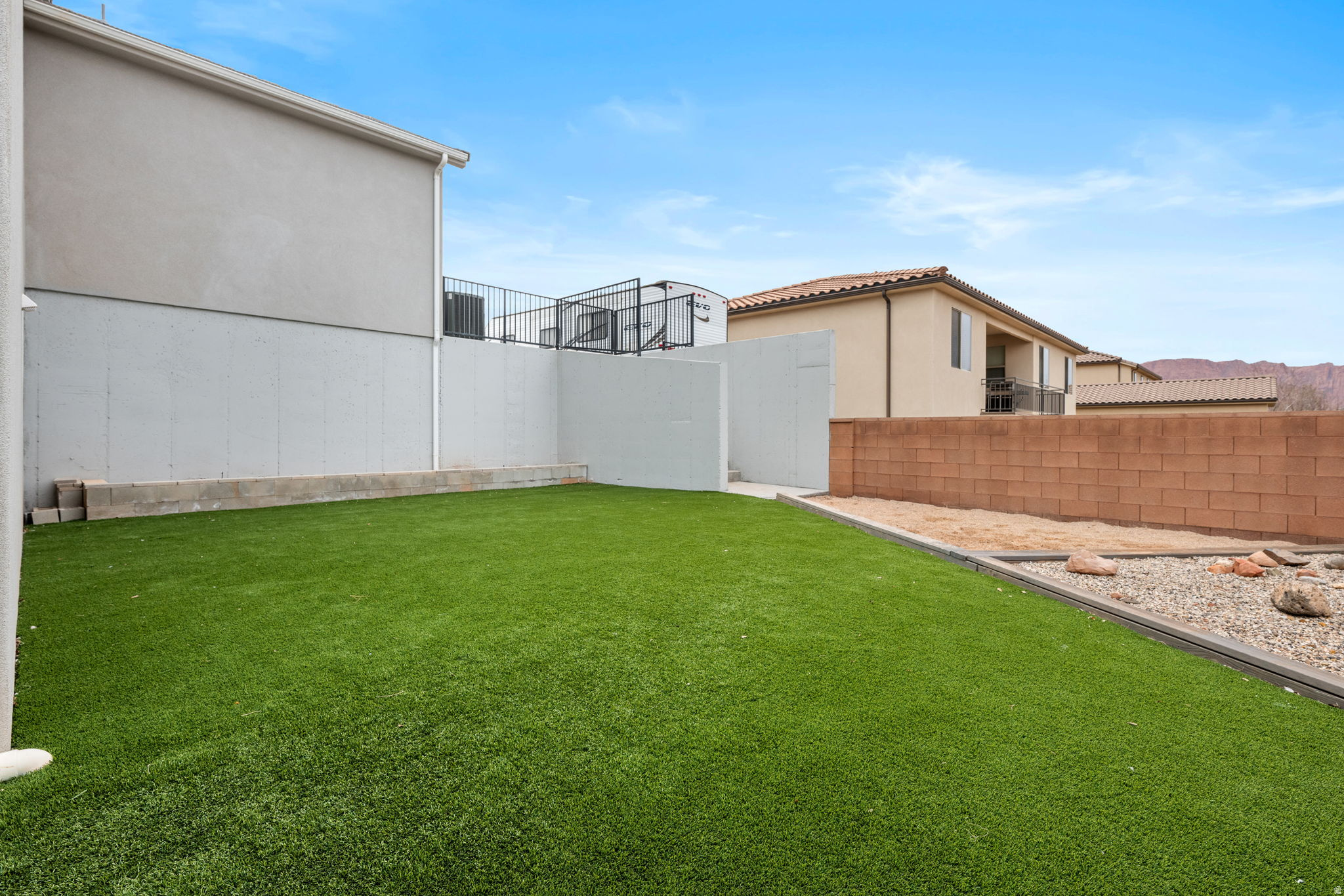 HILLS AT SANTA CLARA 1B - Residential