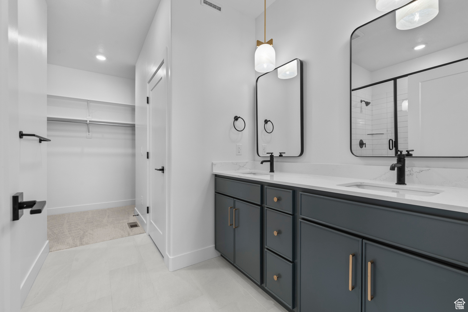 INVERNESS - Residential Income