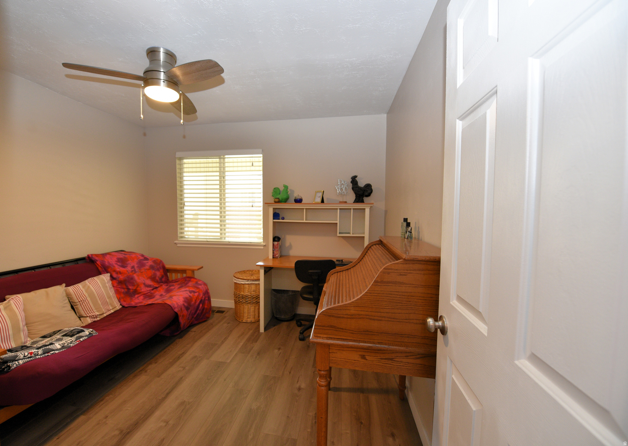 DAYBREAK HILL - Residential