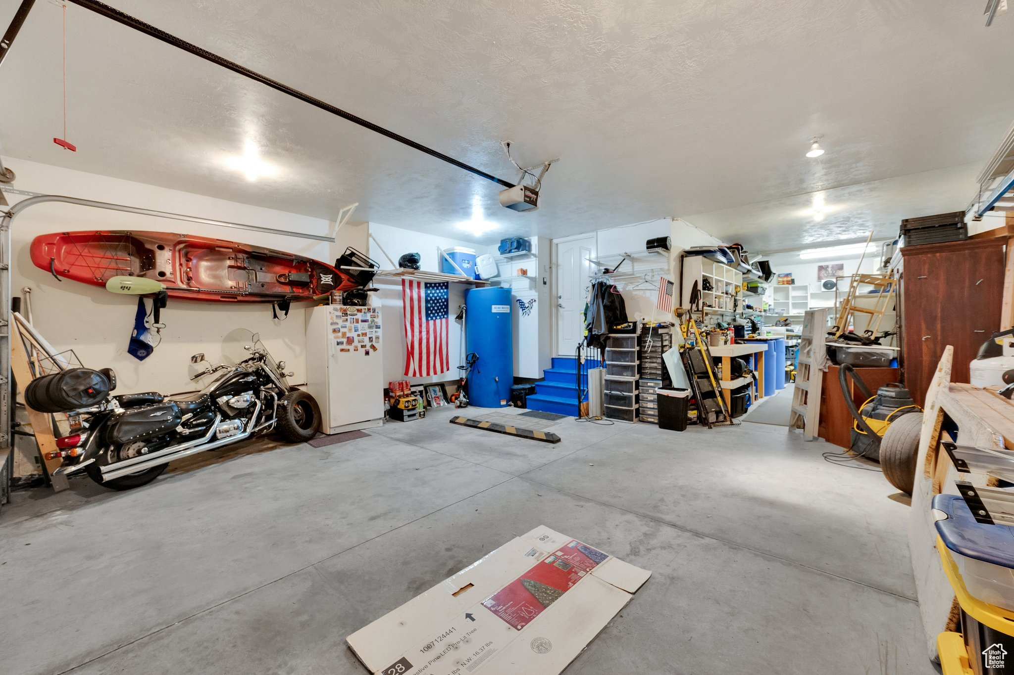 Draper (Ut Cnty), Utah 84020, United States, 7 Bedrooms Bedrooms, ,3 BathroomsBathrooms,Residential,Pending,159170