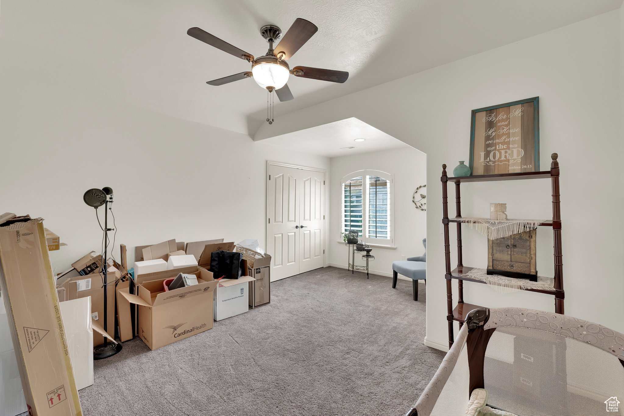 Draper (Ut Cnty), Utah 84020, United States, 7 Bedrooms Bedrooms, ,3 BathroomsBathrooms,Residential,Pending,159170