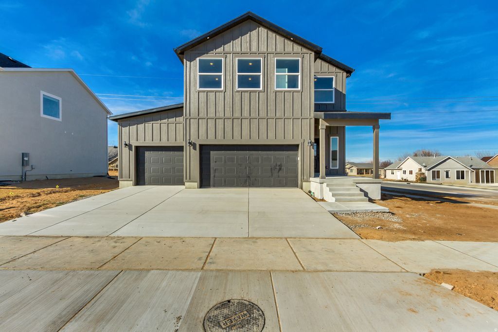 Photo of 529 N HAVEN DR, Mapleton, UT 84664 (MLS # 2152280)