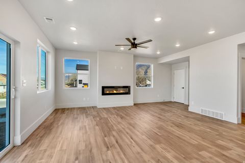 Tiny photo for 529 N HAVEN DR, Mapleton, UT 84664 (MLS # 2152280)