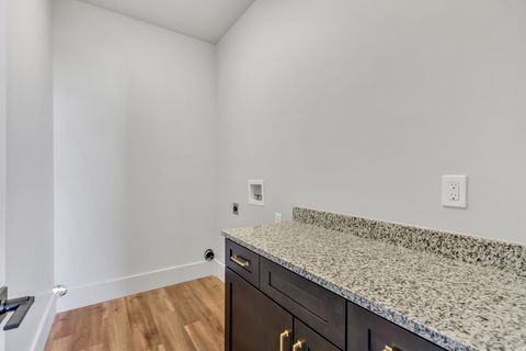Tiny photo for 529 N HAVEN DR, Mapleton, UT 84664 (MLS # 2152280)