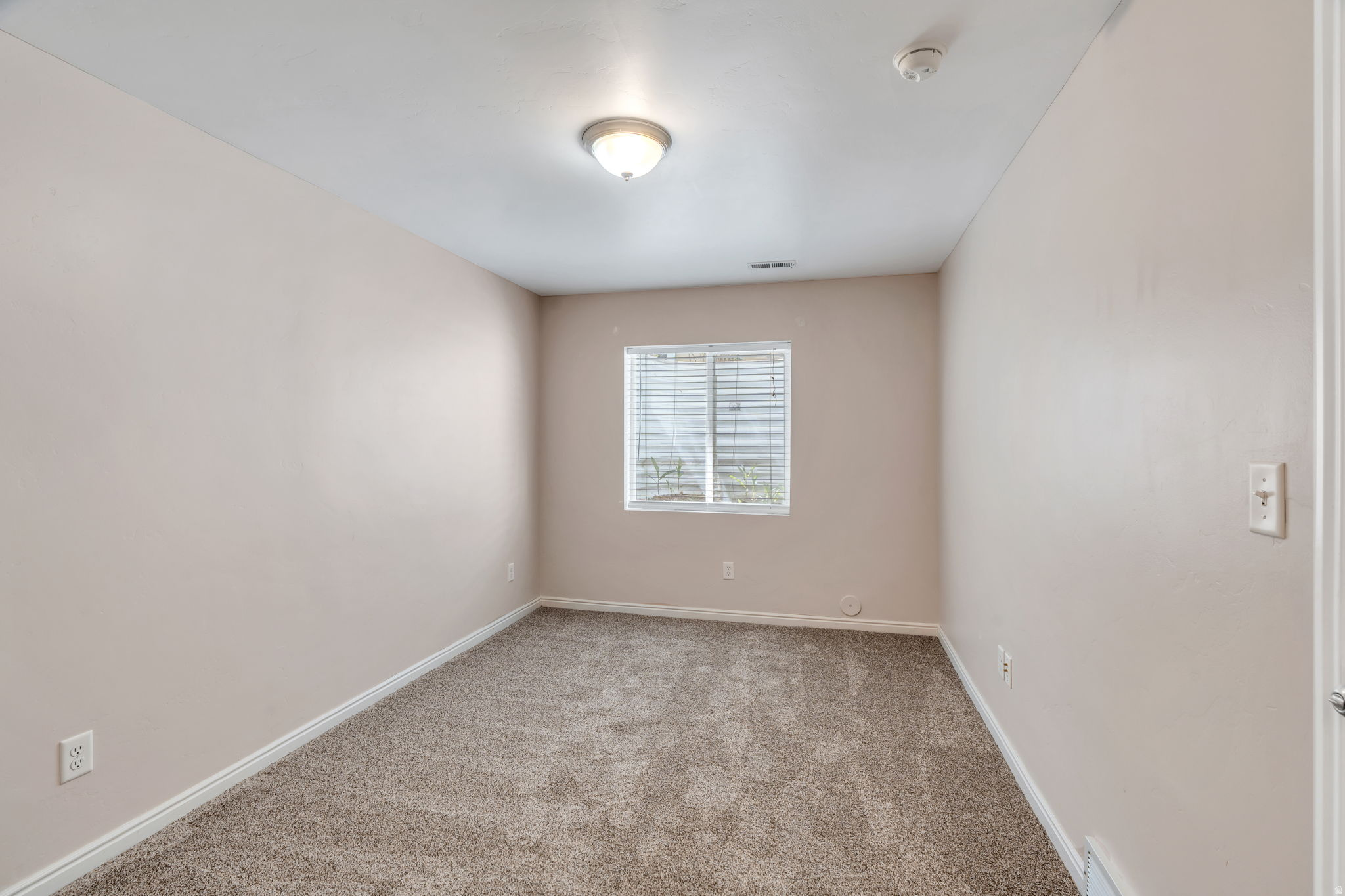 KENNECOTT - Residential