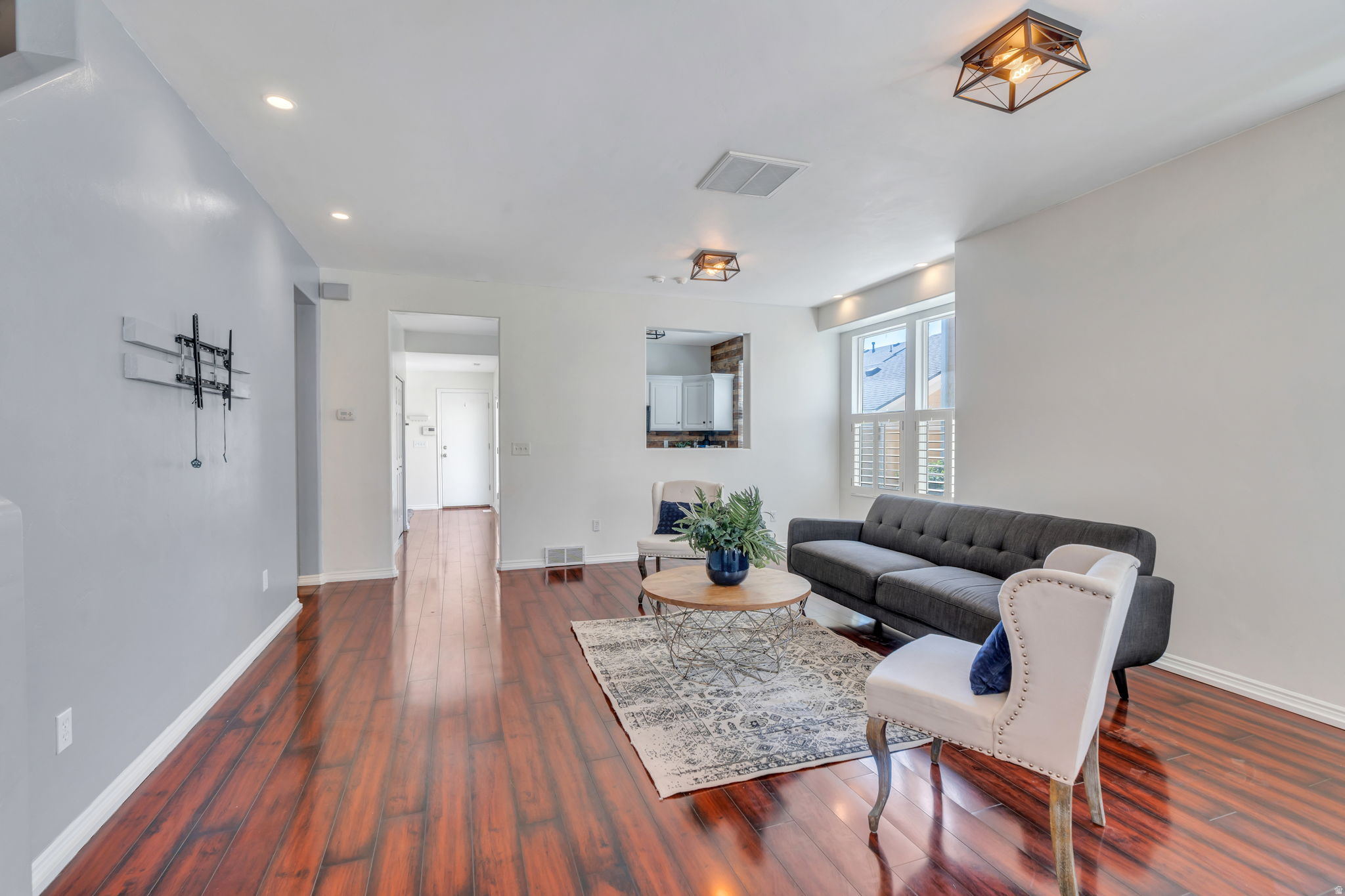 KENNECOTT - Residential