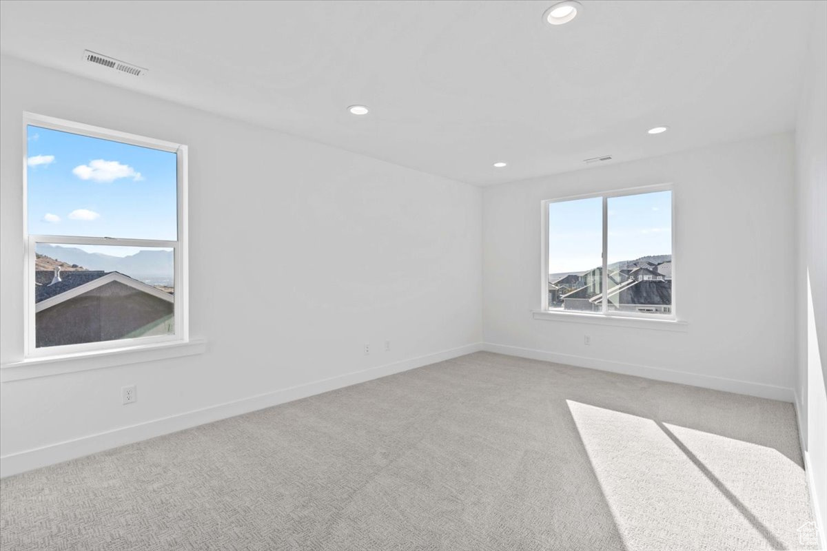 SKYLINE RIDGE - Residential