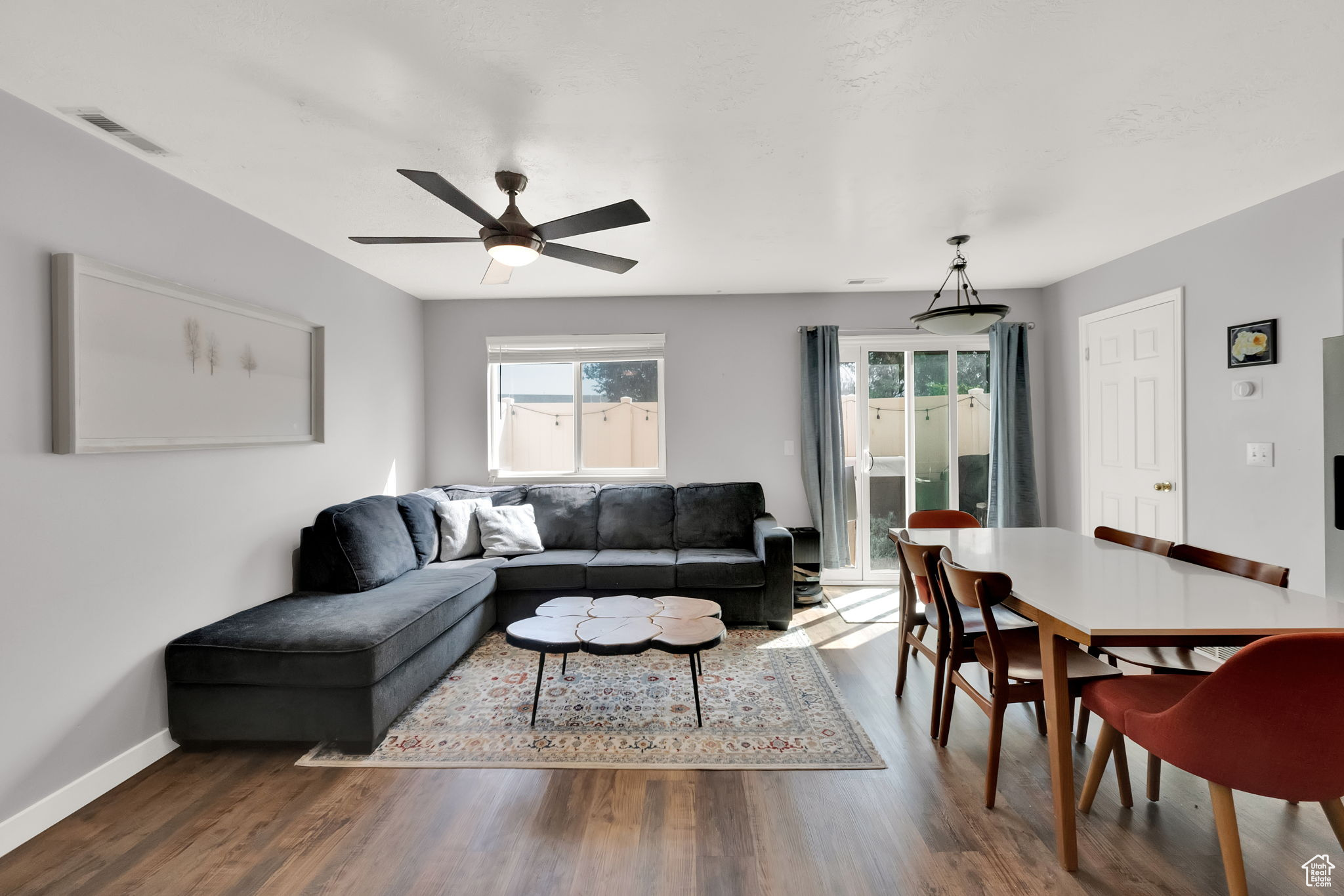 TUSCANY TOWNHOMES PH - Residential
