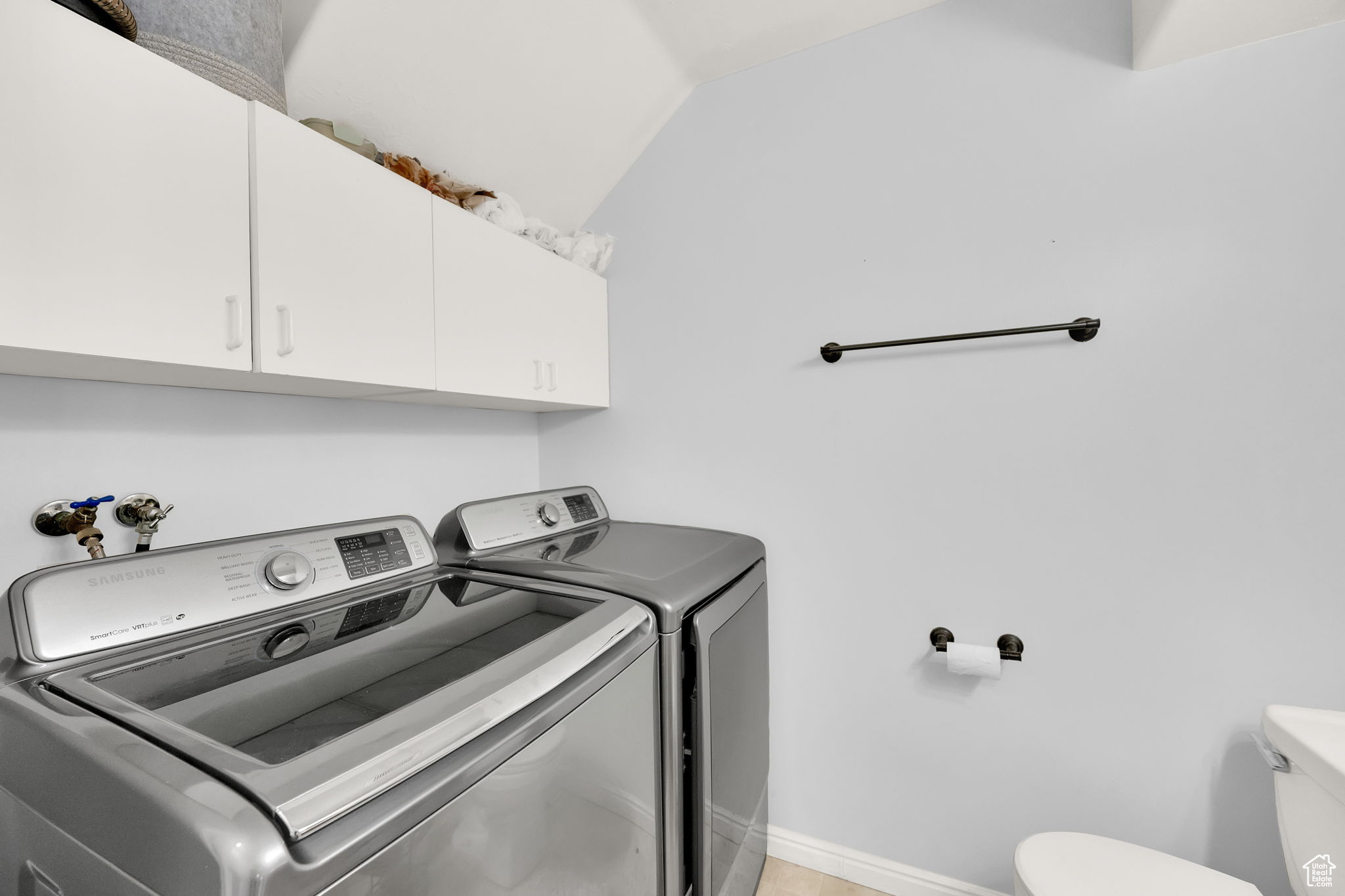 TUSCANY TOWNHOMES PH - Residential