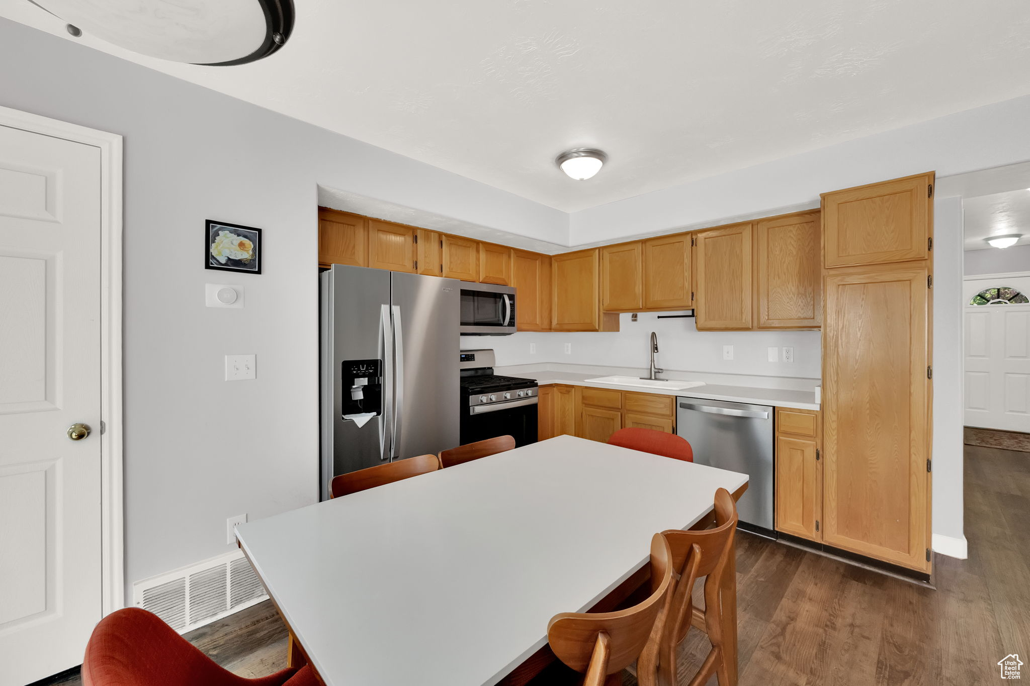 TUSCANY TOWNHOMES PH - Residential
