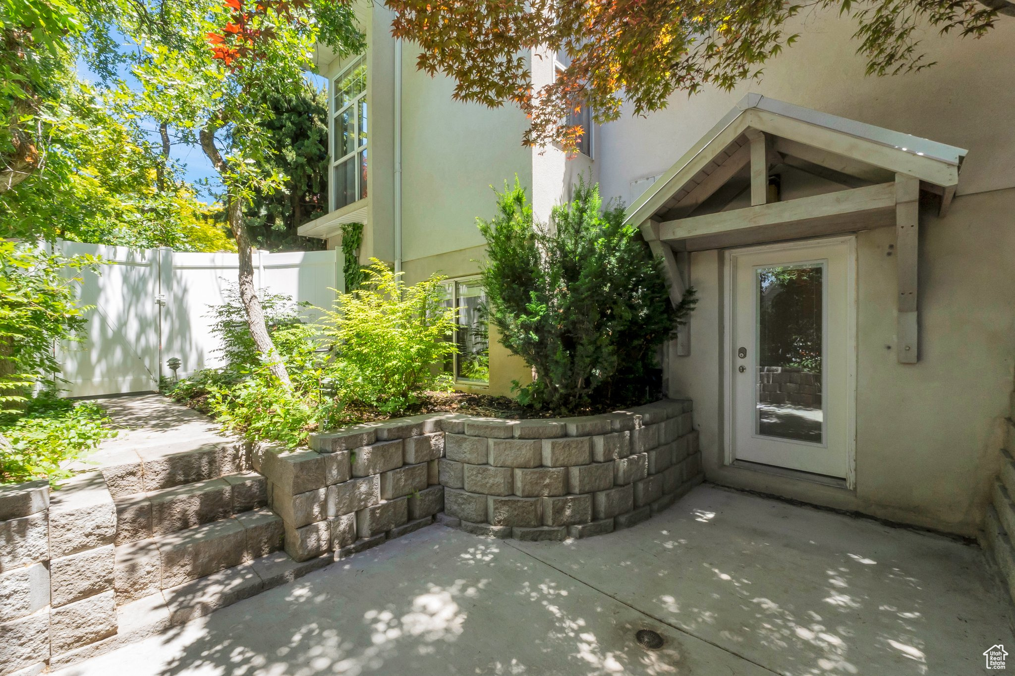CANBERRA WEST - Residential