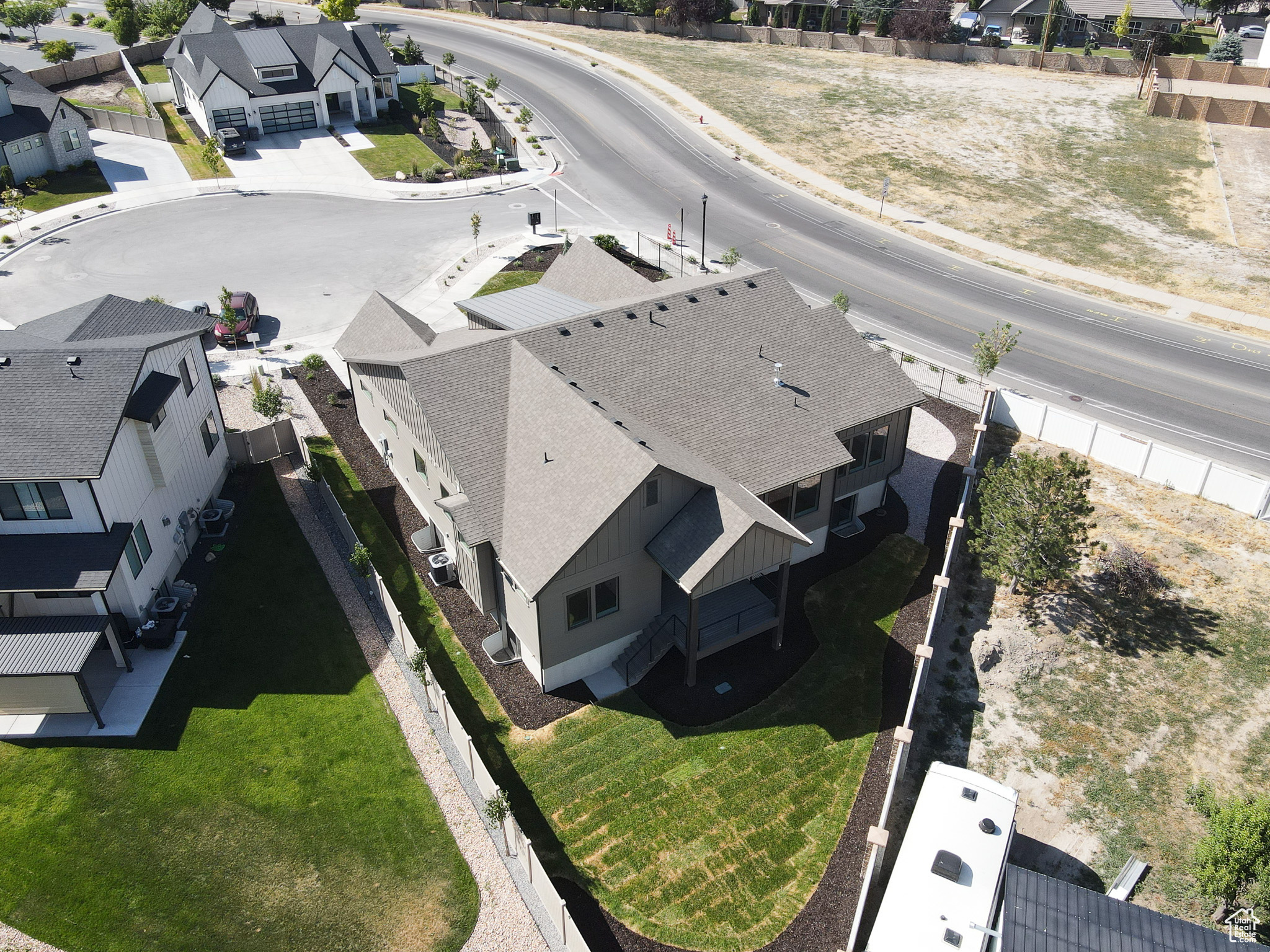 CASTELLO ESTATES - Residential