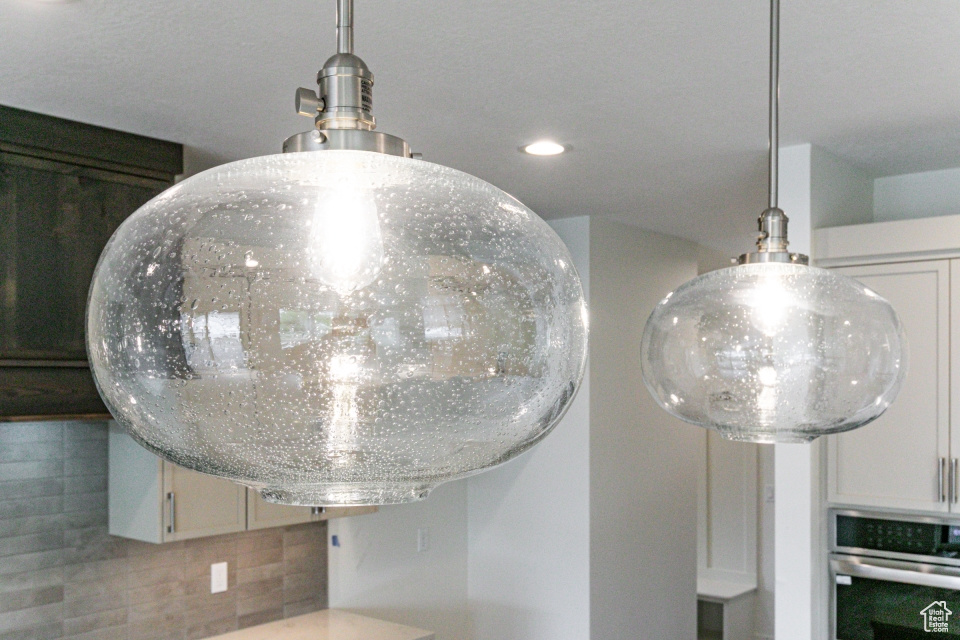 South Jordan, Utah 84095, United States, 4 Bedrooms Bedrooms, ,4 BathroomsBathrooms,Residential,Active,128920