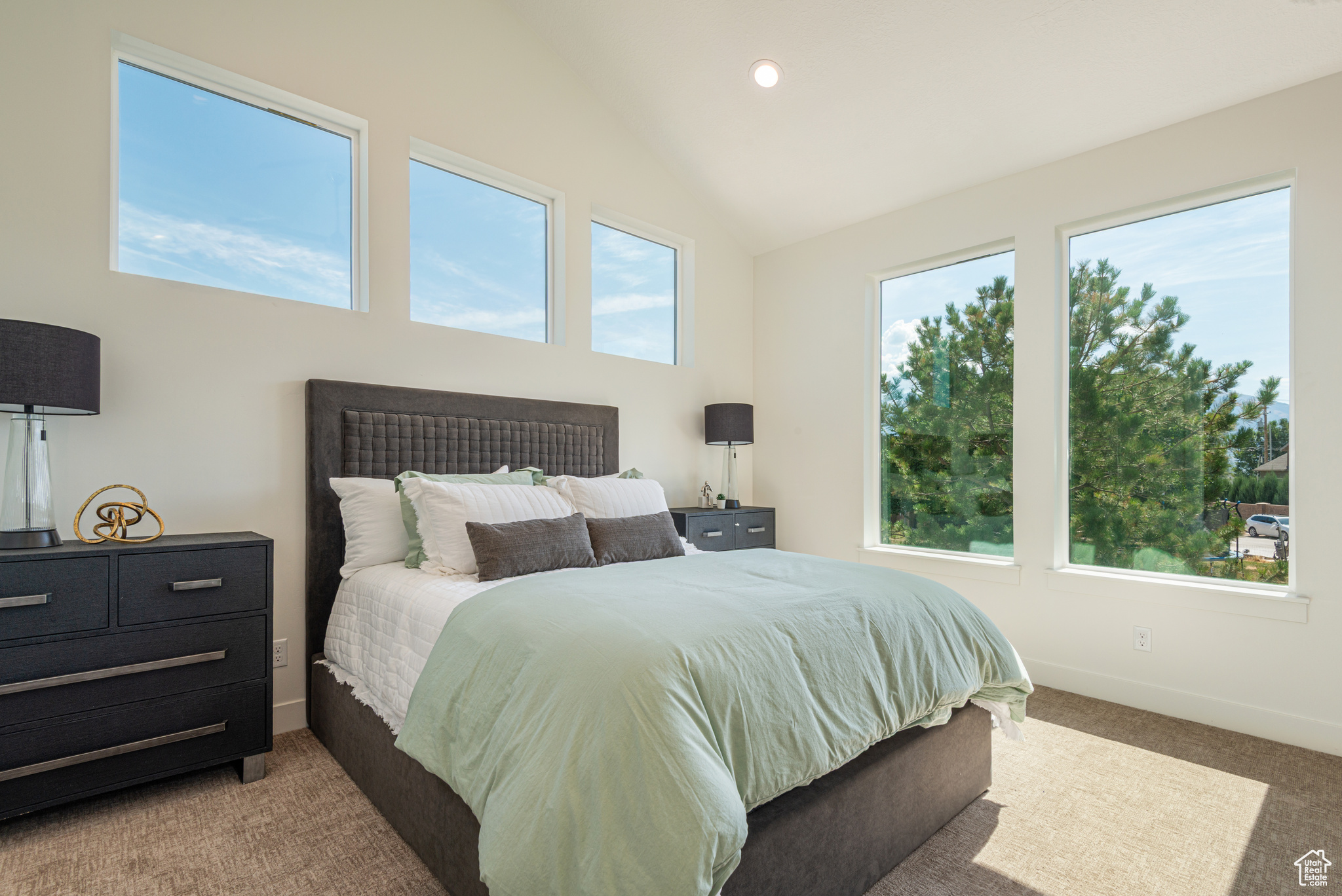 CASTELLO ESTATES - Residential