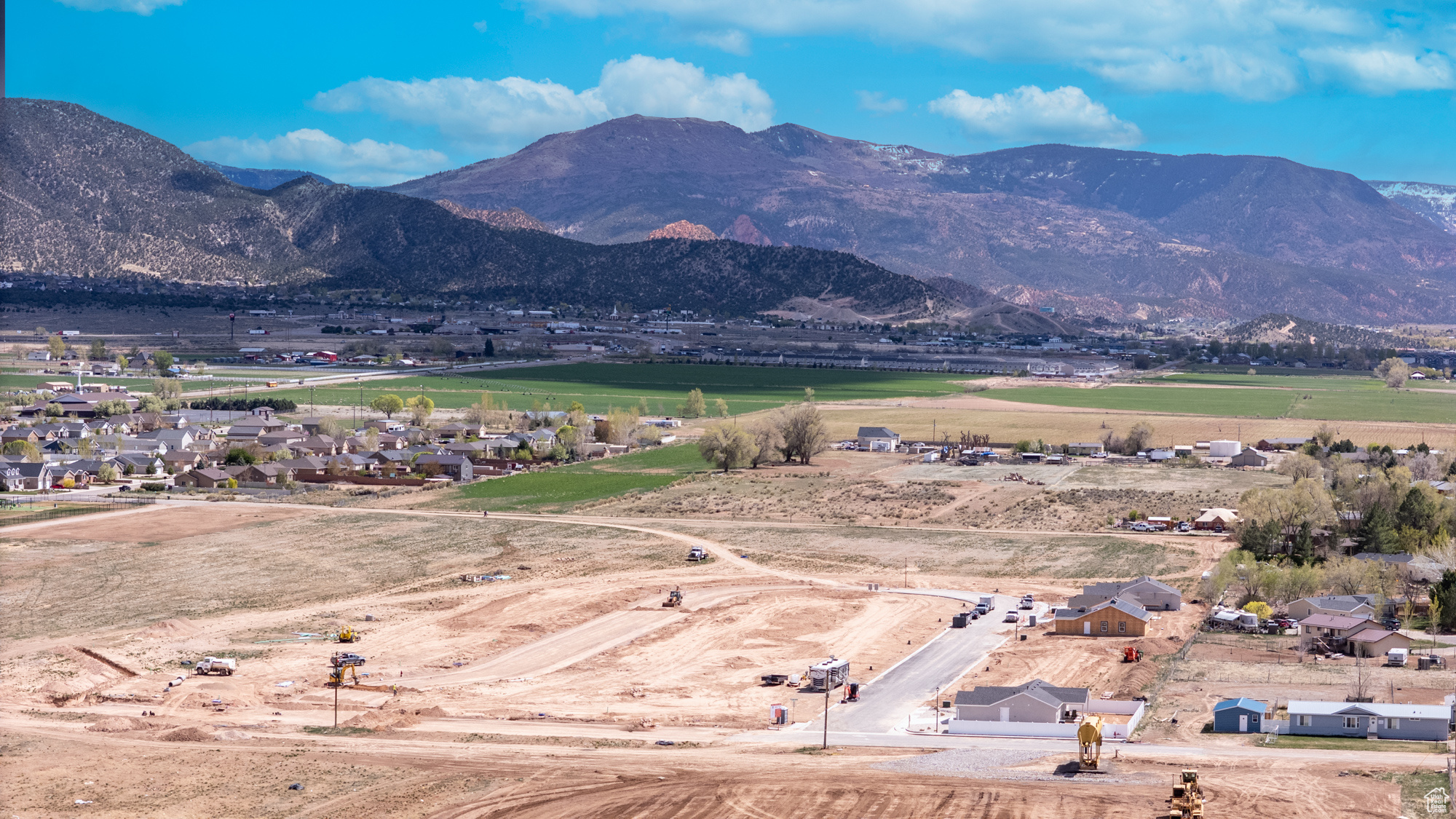 3919 N Hawks Landing Loop #LOT 7, Enoch, Utah image 43