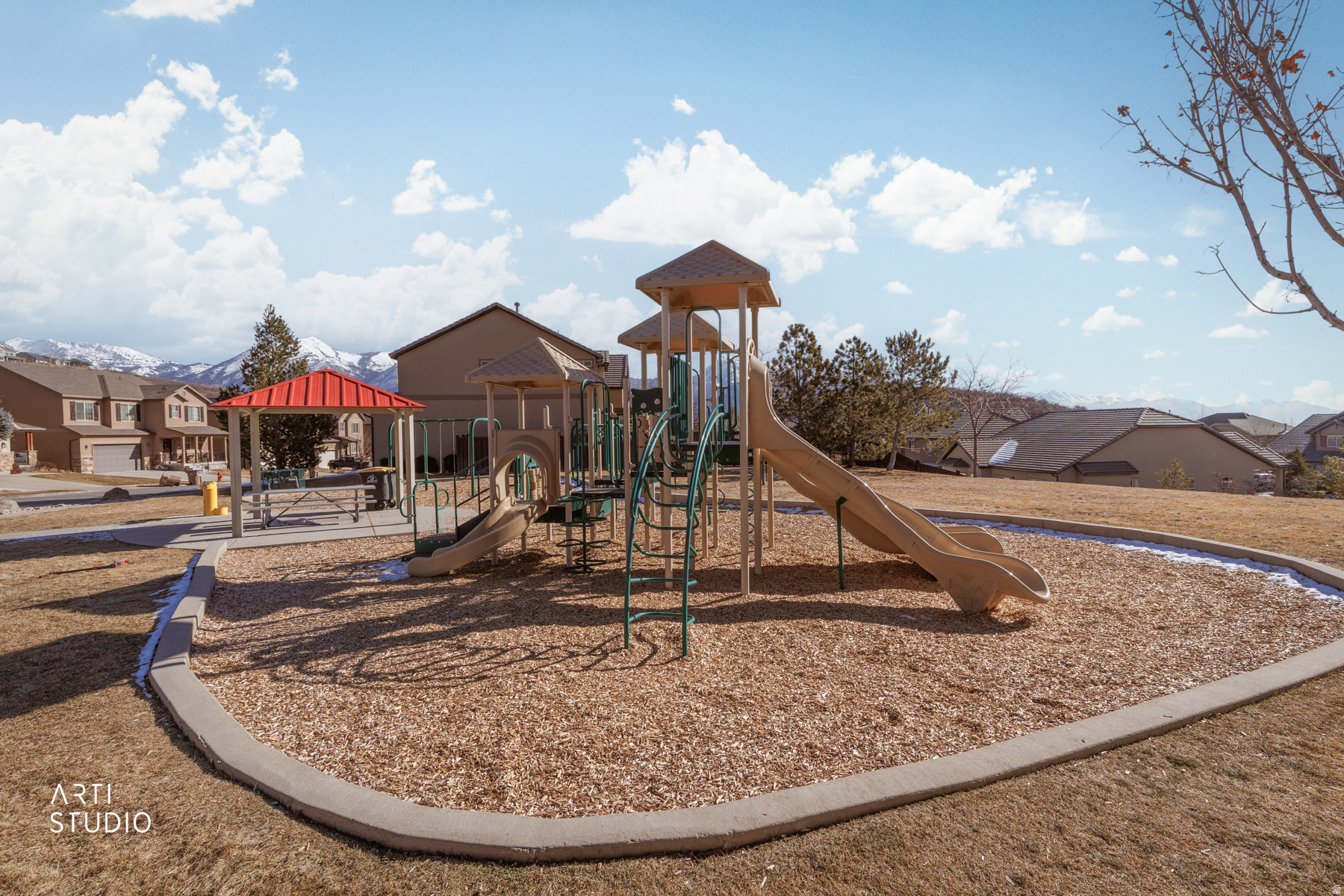 MAPLE HOLLOW 10 11 1 - Residential