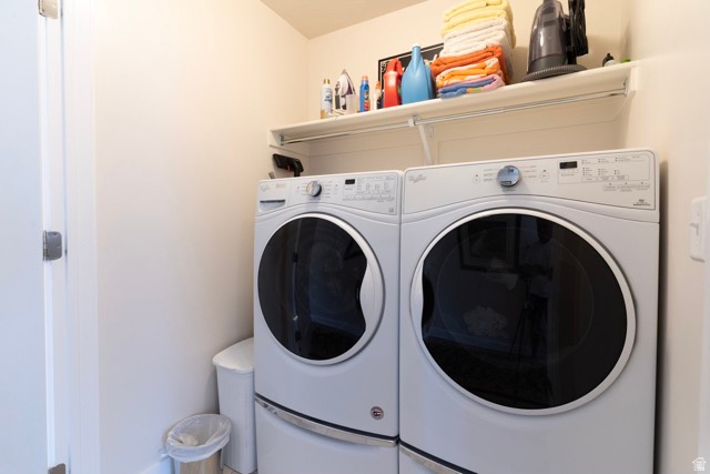 SKY RIDGE TOWNHOMES - Residential