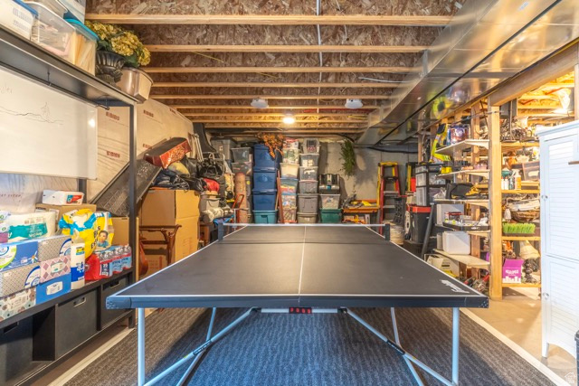 SKY RIDGE TOWNHOMES - Residential