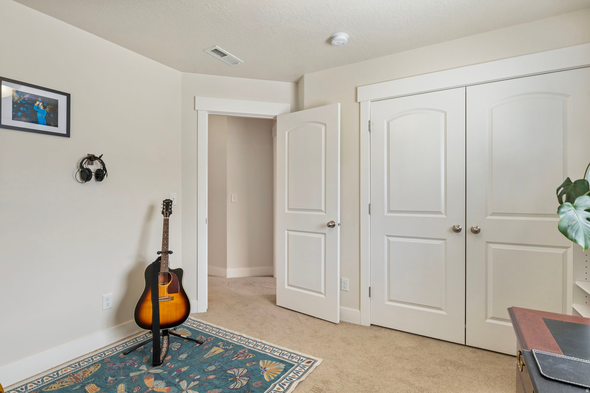 SKY RIDGE TOWNHOMES - Residential