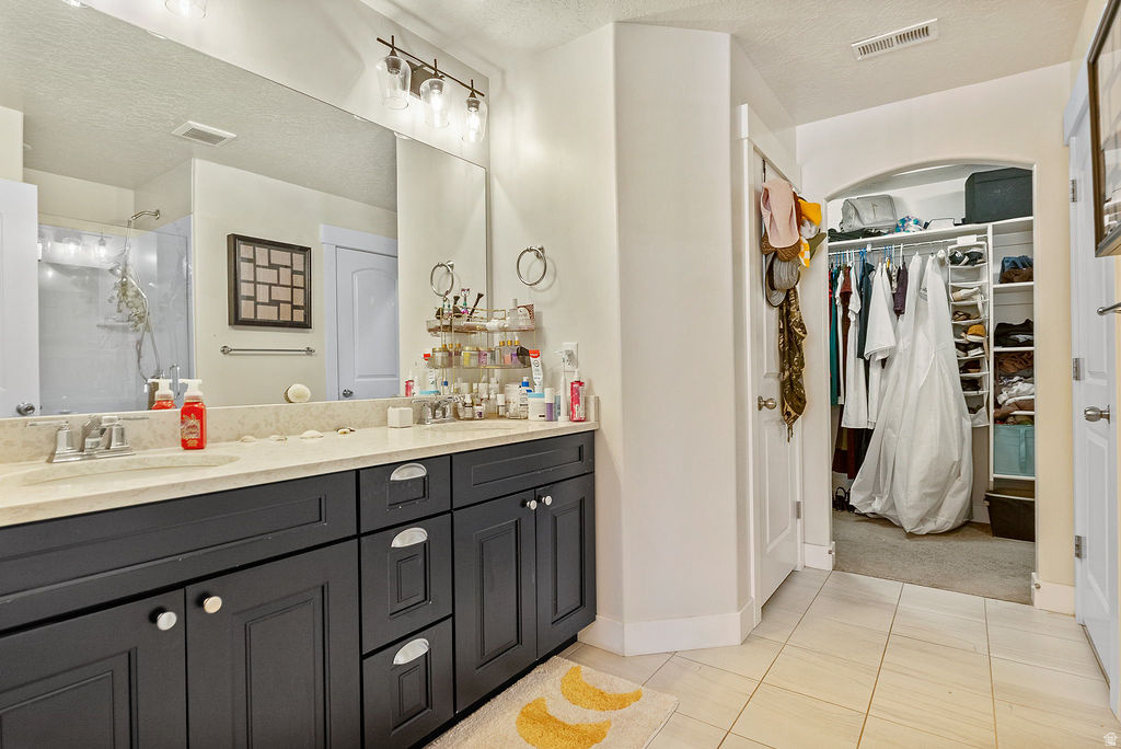 SKY RIDGE TOWNHOMES - Residential