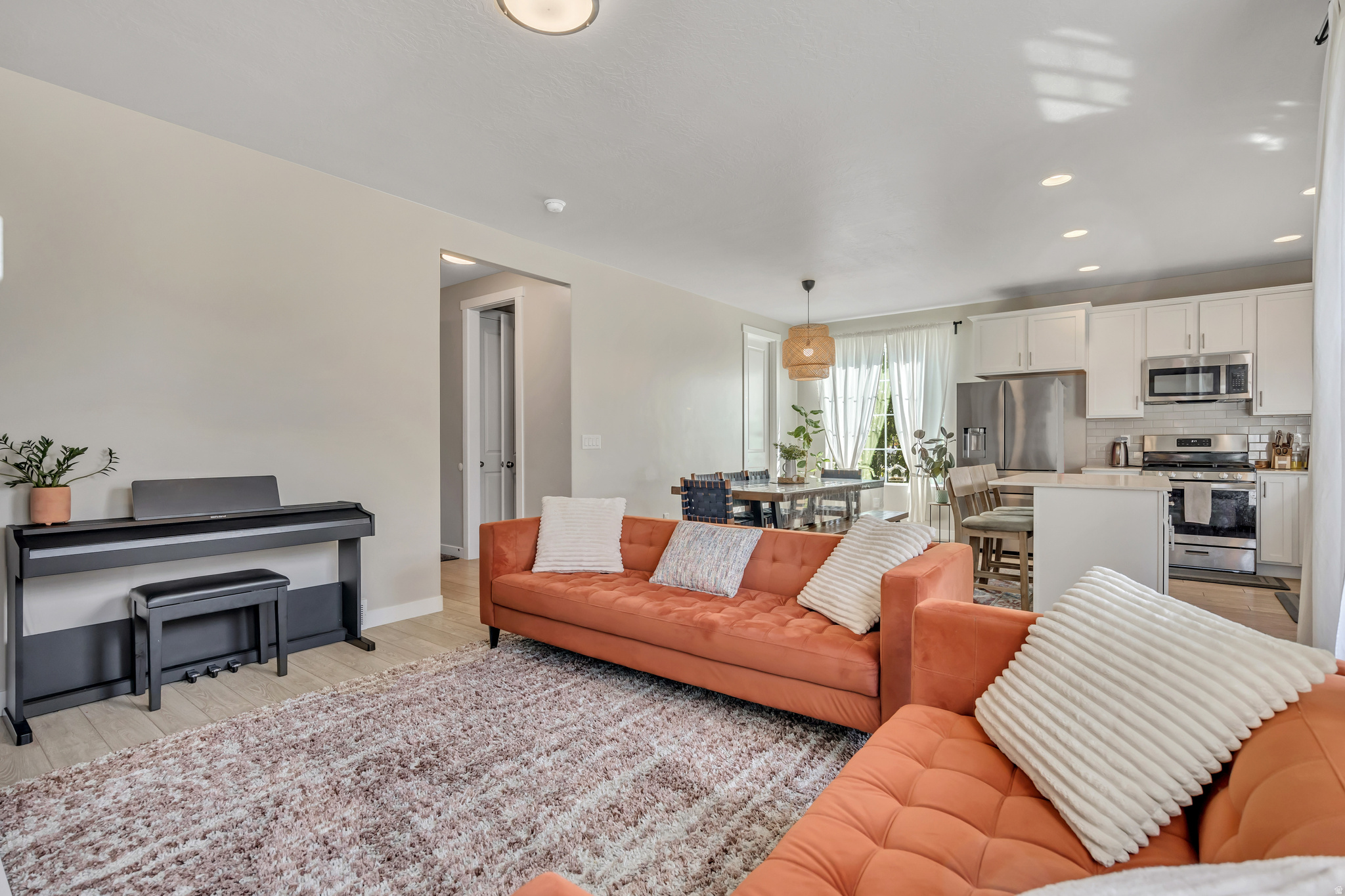 BINGHAM COURT - Residential