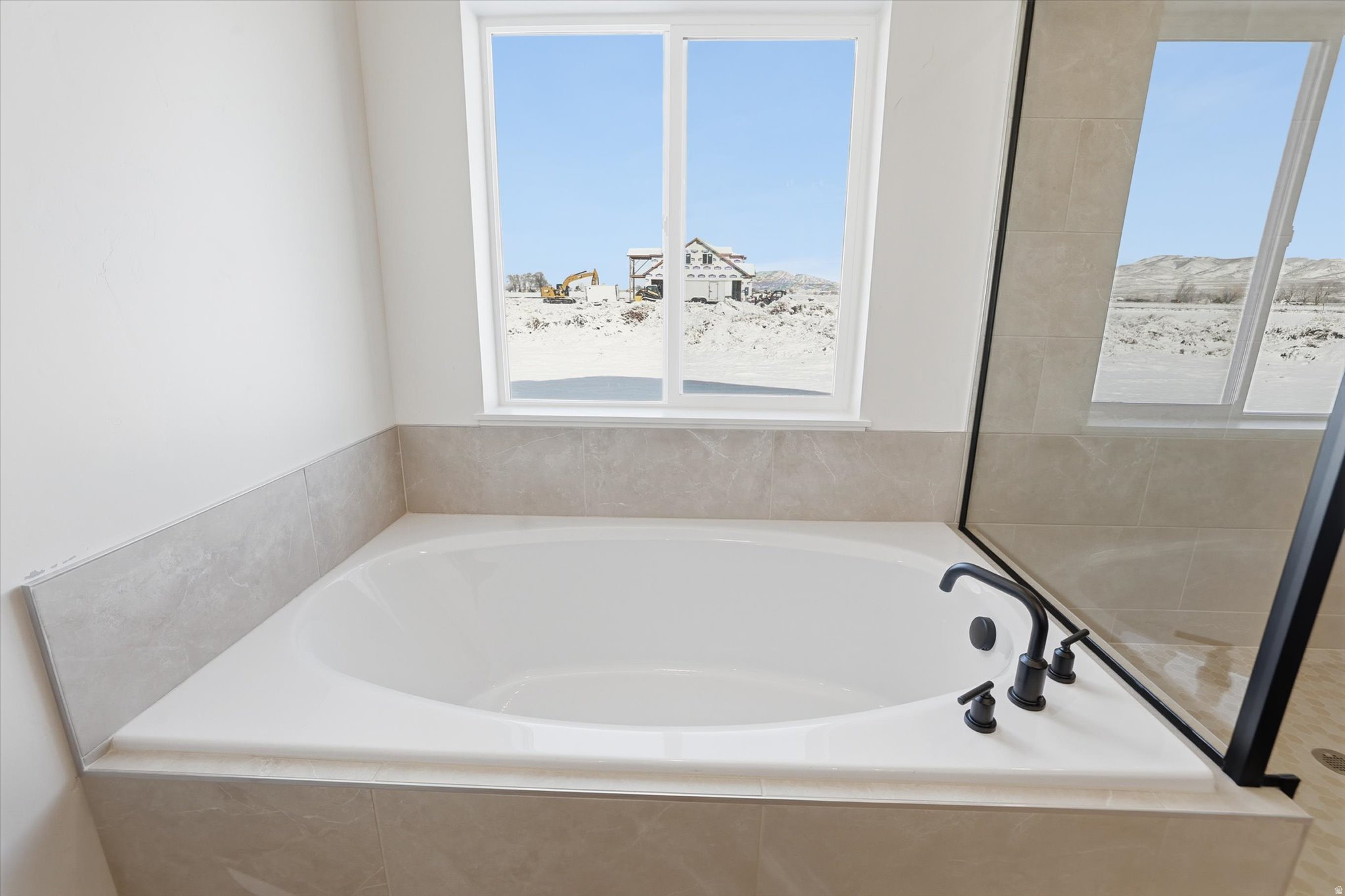 SUNSET VISTA - Residential