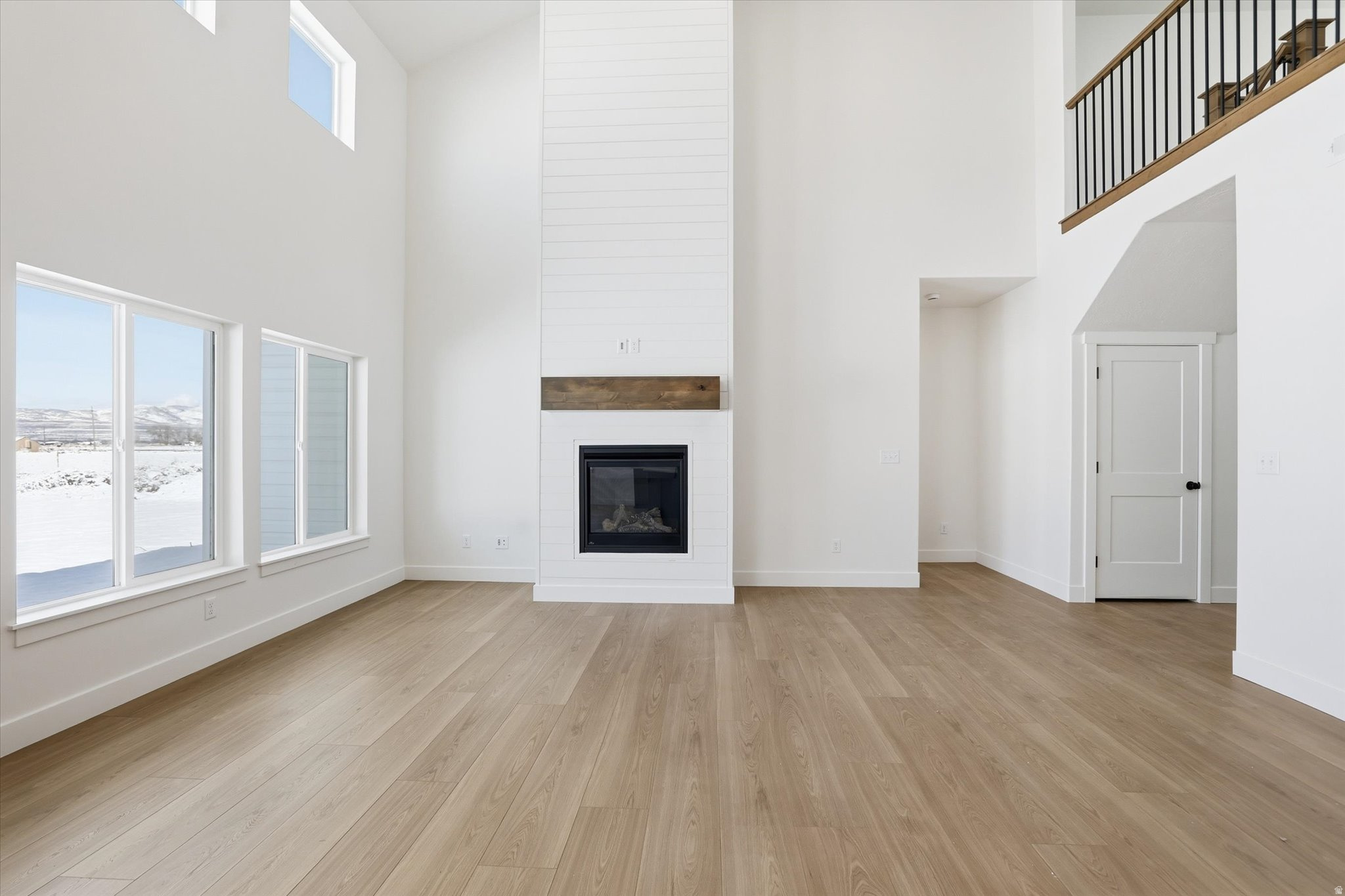 SUNSET VISTA - Residential