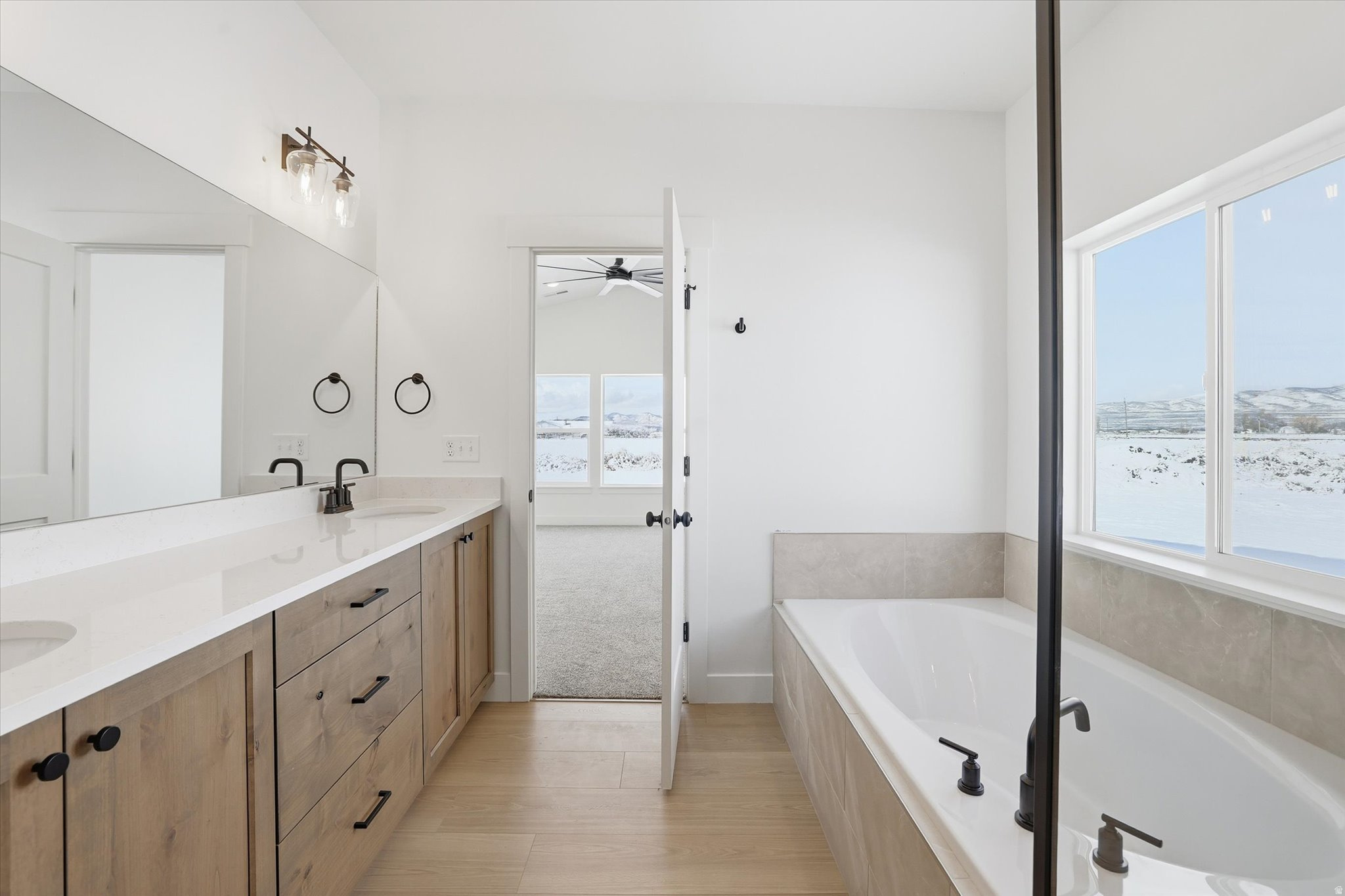 SUNSET VISTA - Residential