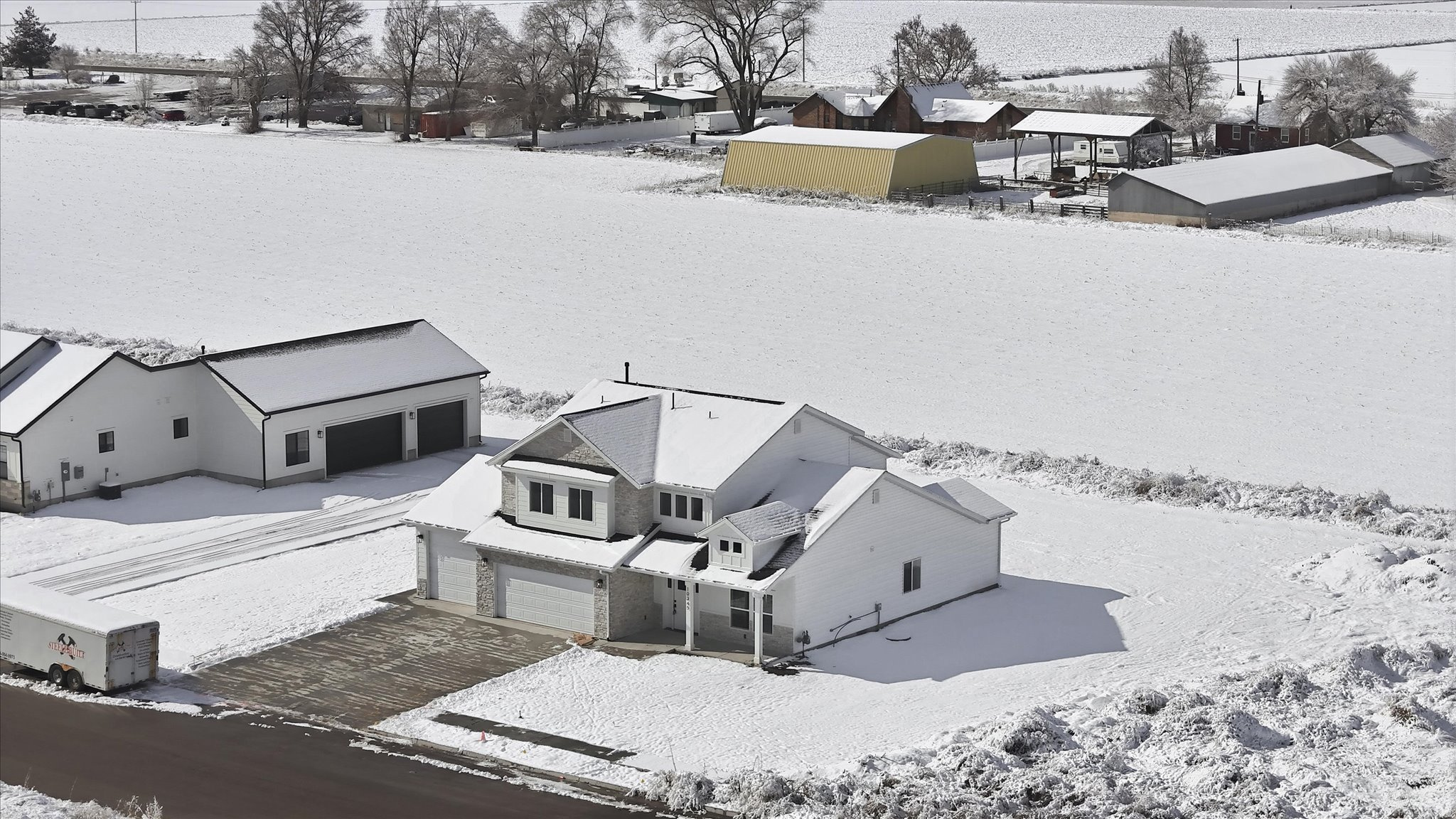 SUNSET VISTA - Residential