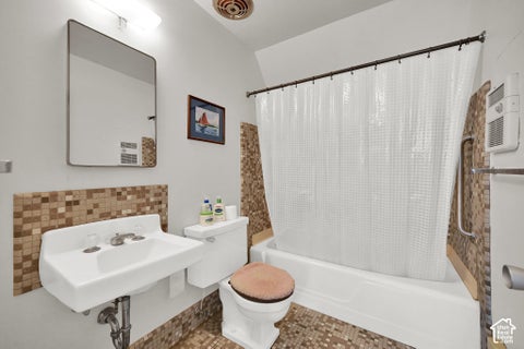 Tiny photo for 2652 E 6200 S, Holladay, UT 84121 (MLS # 2189963)
