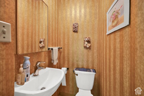 Tiny photo for 2652 E 6200 S, Holladay, UT 84121 (MLS # 2189963)