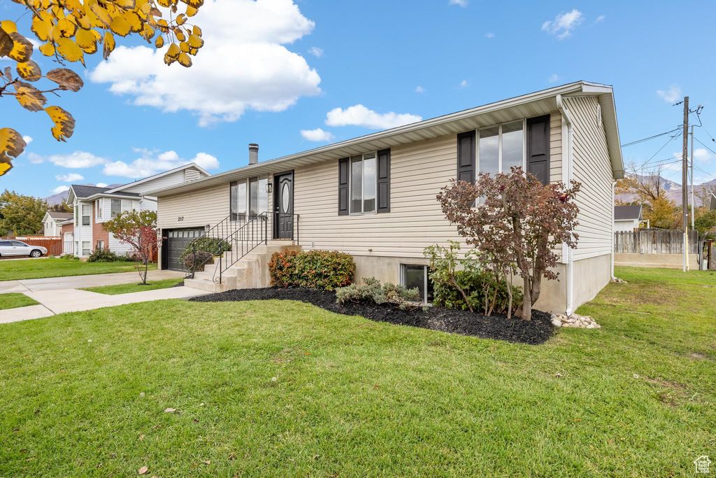 Photo of 217 W 900 S, Orem, UT 84058 (MLS # 2119497)
