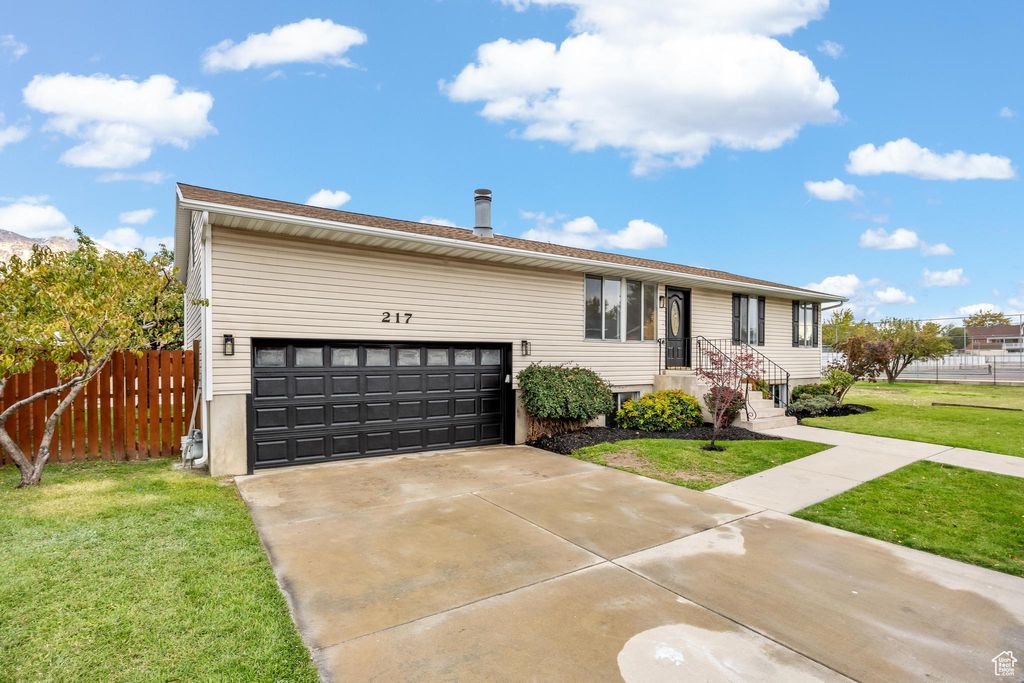 Photo of 217 W 900 S, Orem, UT 84058 (MLS # 2119497)