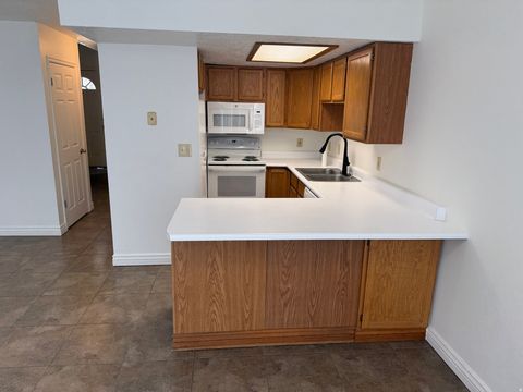 Tiny photo for 747 S HANOVER DR, Orem, UT 84058 (MLS # 2147175)