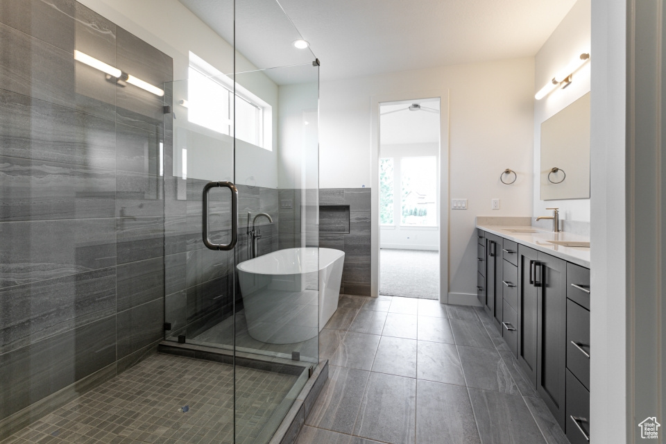 South Jordan, Utah 84095, United States, 4 Bedrooms Bedrooms, ,4 BathroomsBathrooms,Residential,Active,23510