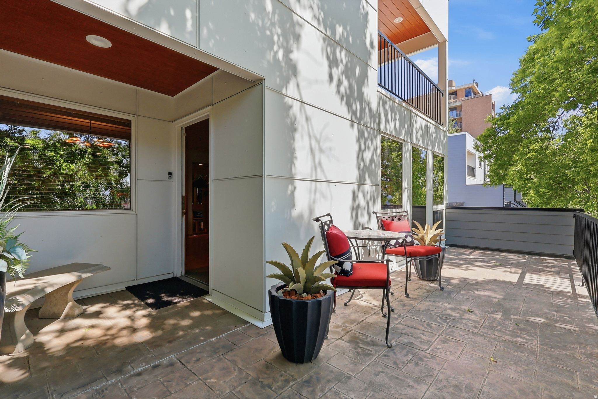 CAPITAL MARMALADE - Residential