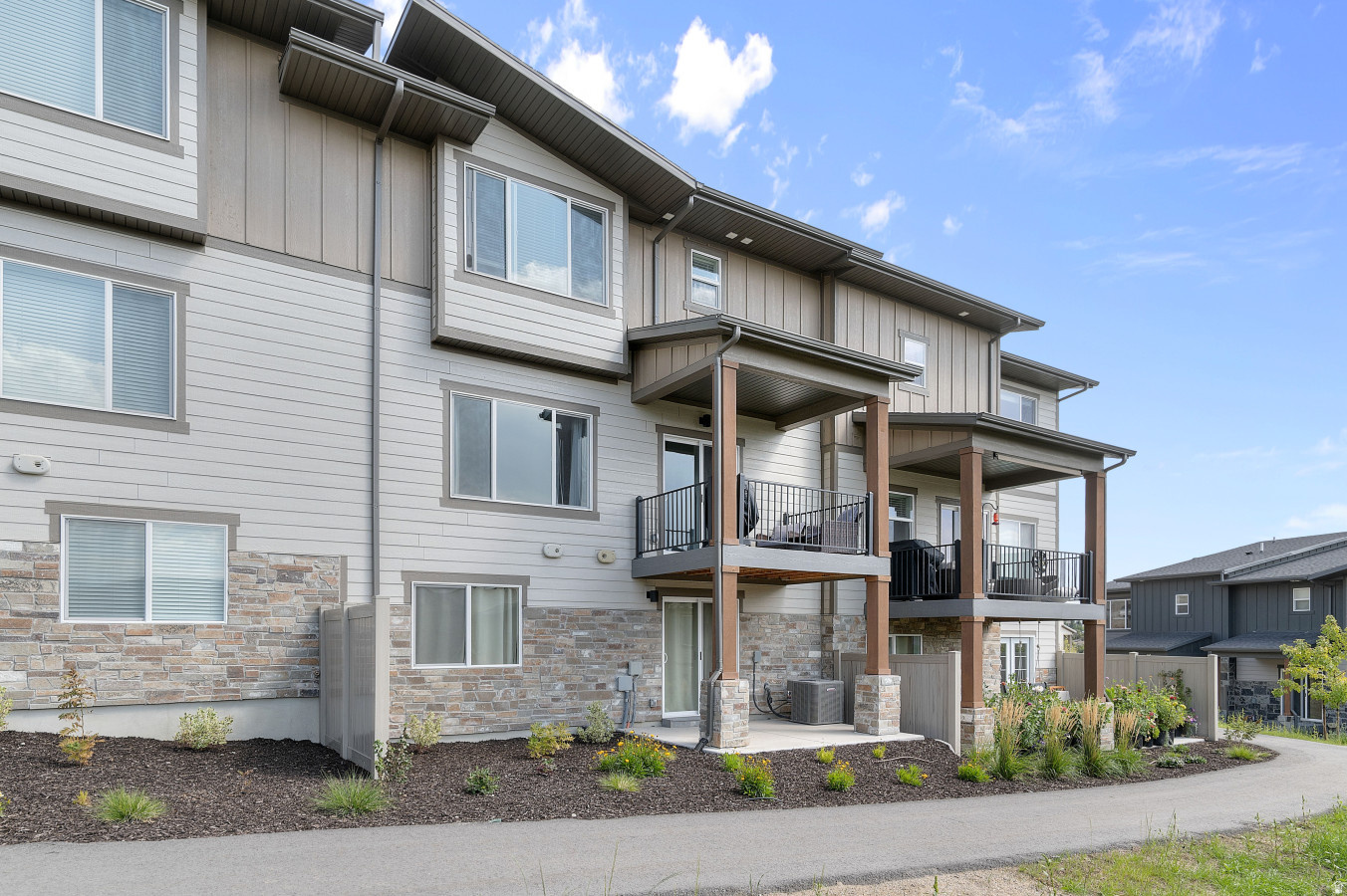 JORDANELLE RIDGE - Residential