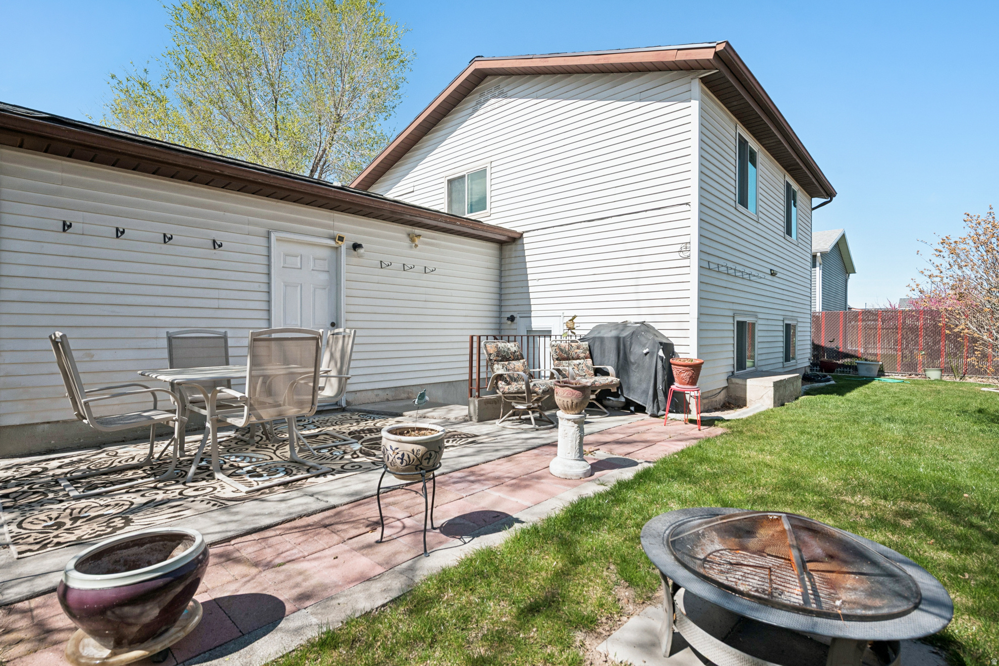 FOX SHADOW - Residential