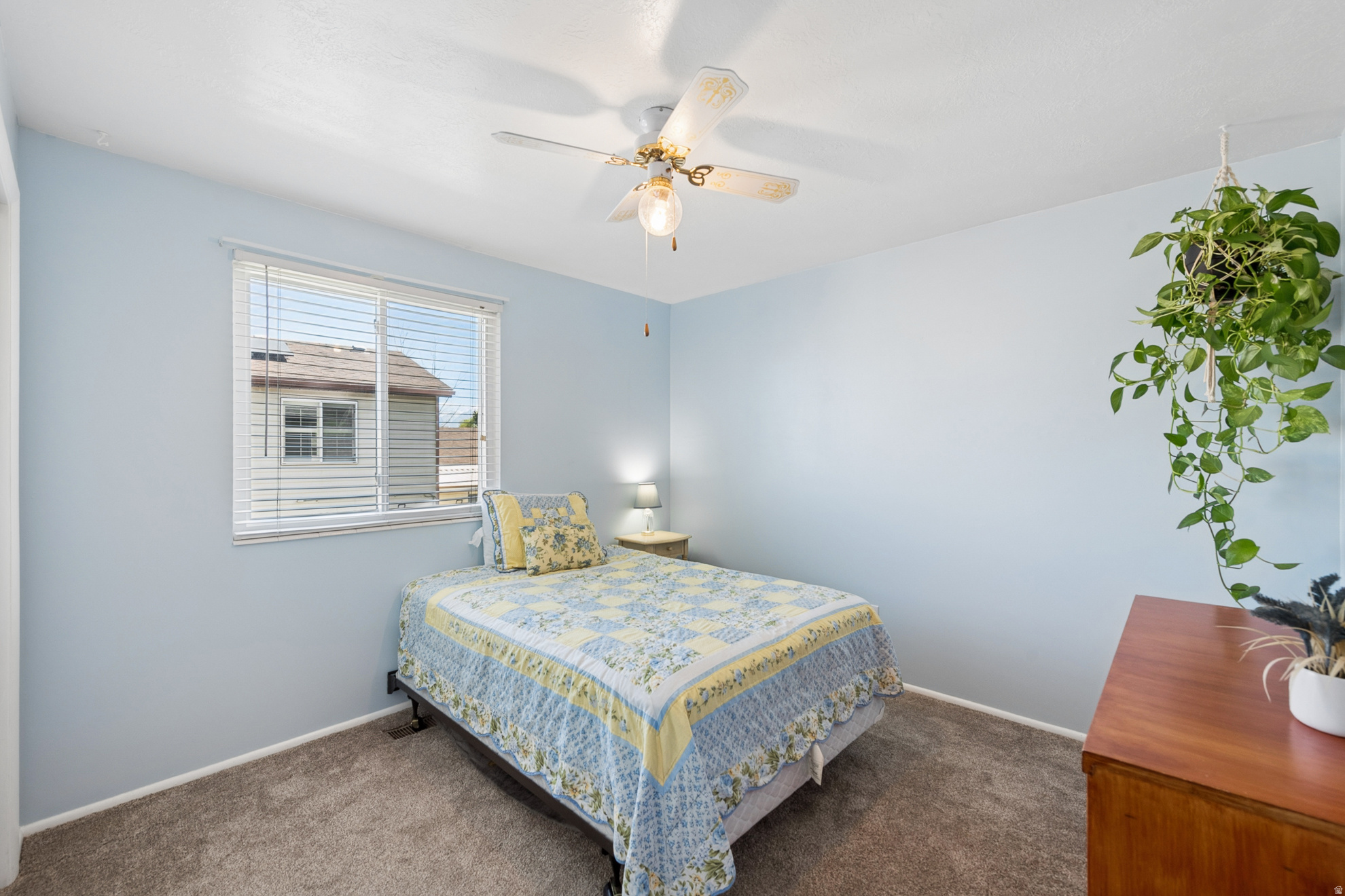 FOX SHADOW - Residential