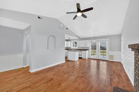 Tiny photo for 1275 W 8830 S, West Jordan, UT 84088 (MLS # 2142951)