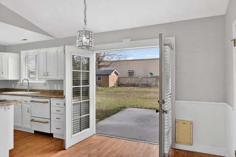 Tiny photo for 1275 W 8830 S, West Jordan, UT 84088 (MLS # 2142951)