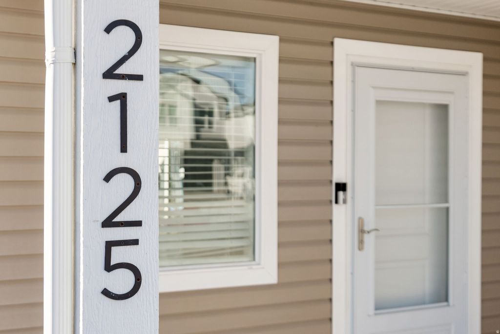 Photo of 2125 S CREEKSIDE DR, Logan, UT 84339 (MLS # 2133300)