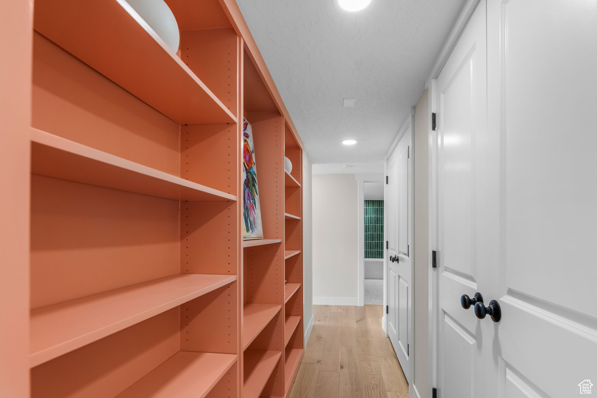 TREVI TOWERS CONDM - Residential