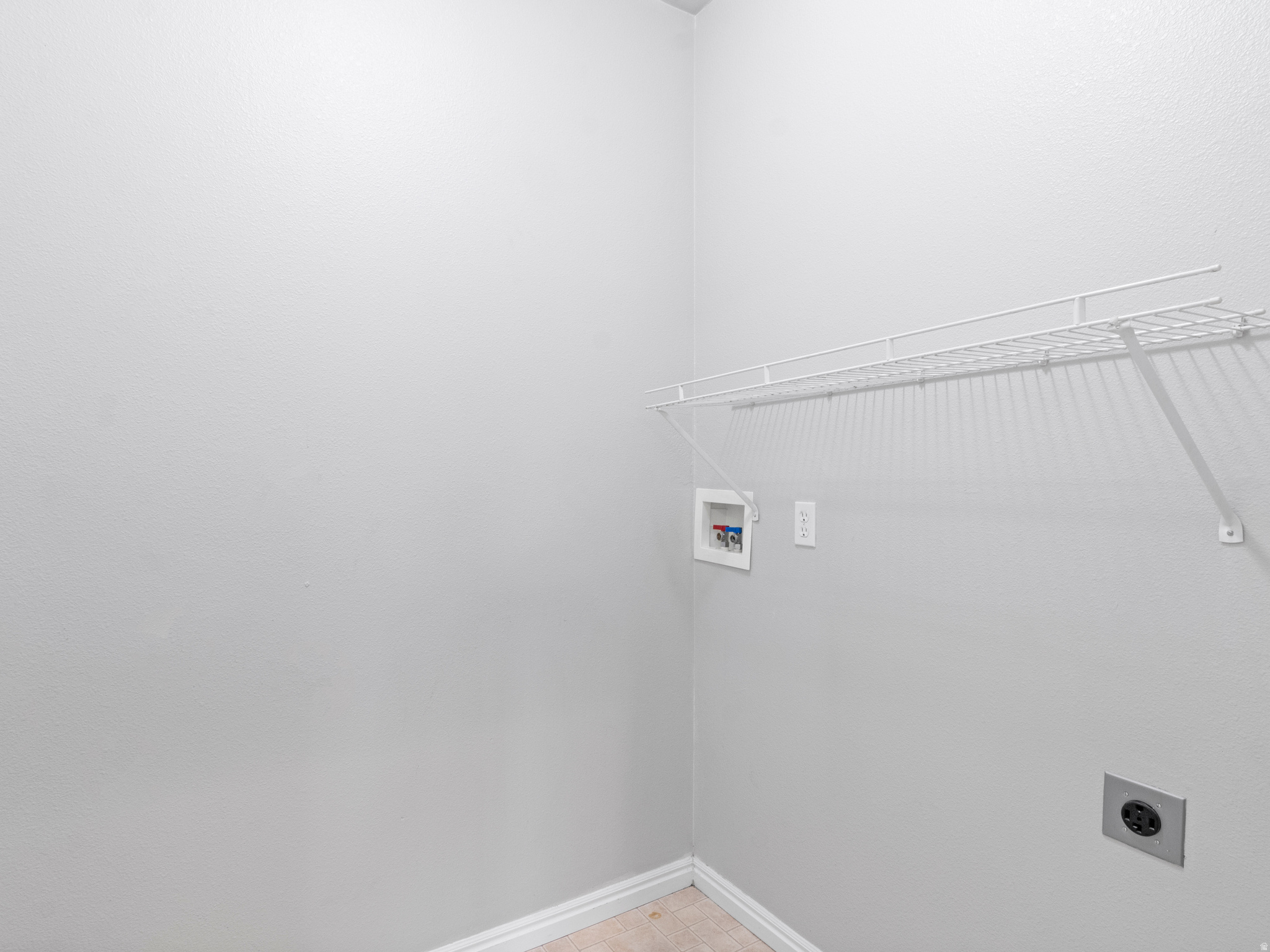 HUNTER VILLAGE - Residential