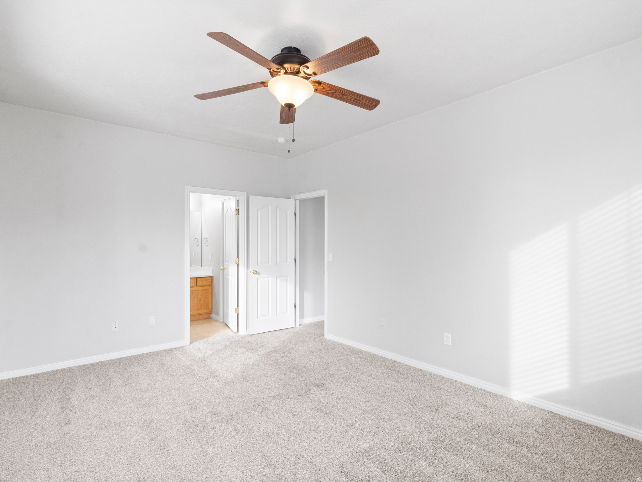 HUNTER VILLAGE - Residential