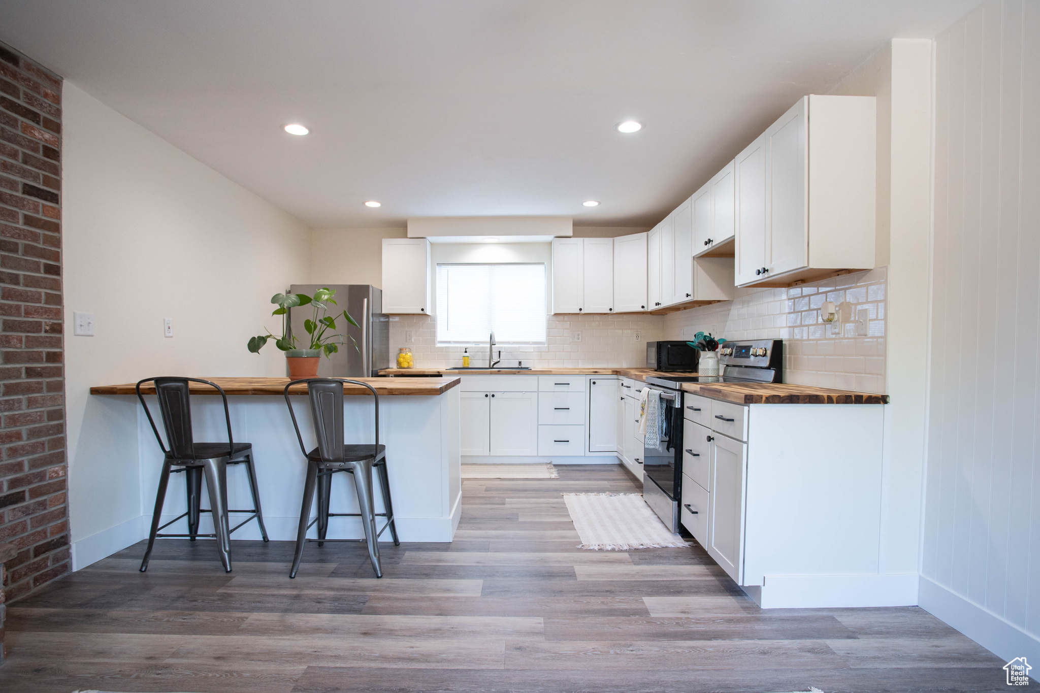 EPHRAIM - Residential