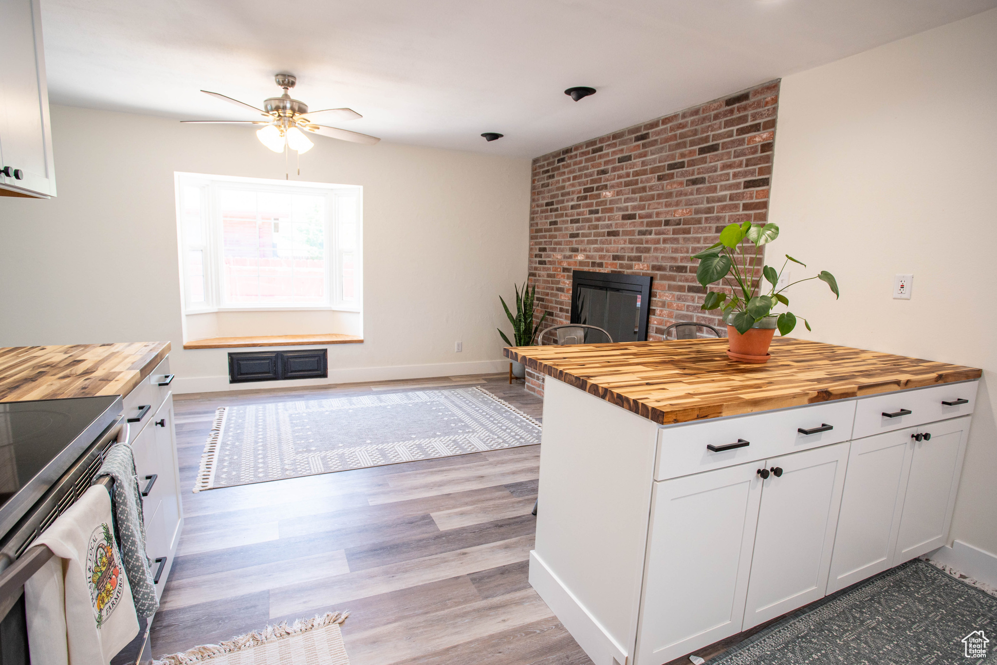 EPHRAIM - Residential