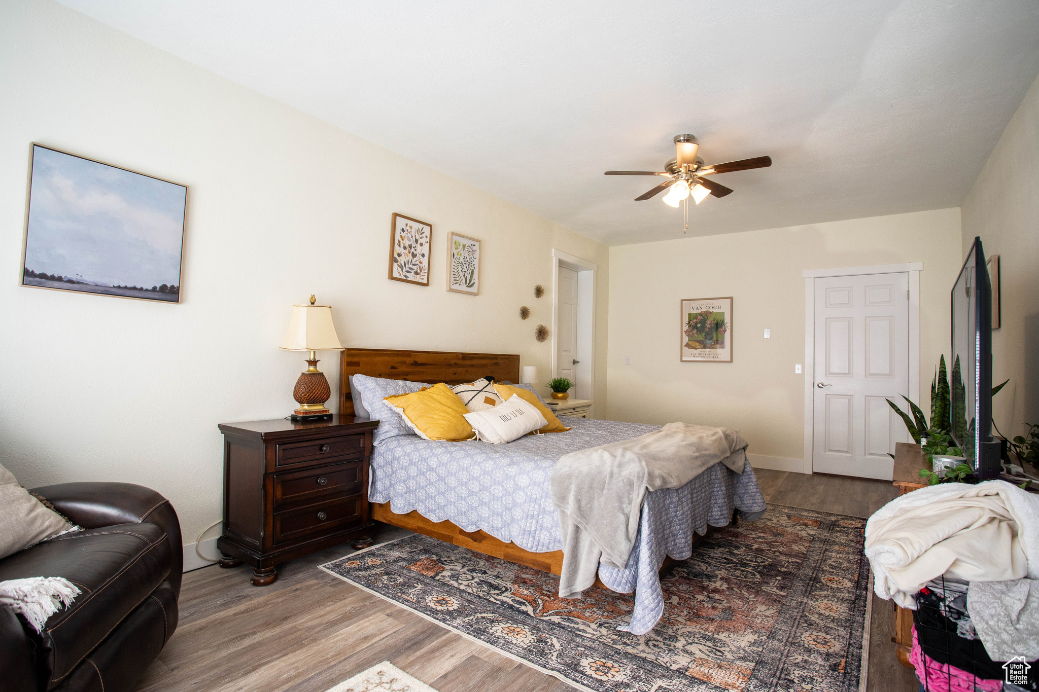 EPHRAIM - Residential